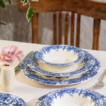 24-dijelni porculanski set za jelo, bijele i plave boje