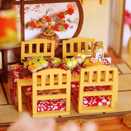 2Kids Toys - Minijatura Raskošna vila Sakura 2xAAA