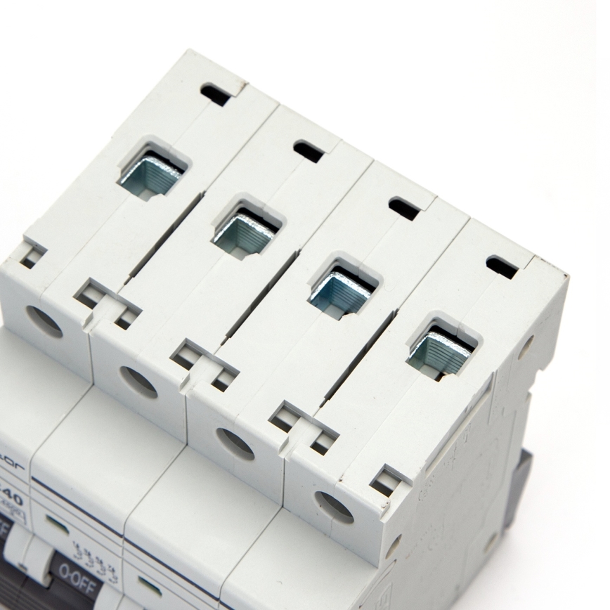 Aigostar - Četverofazni automatski osigurač 4P-20A-C 400V