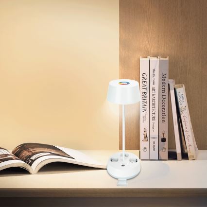 Aigostar - LED RGBW Prilagodiva stolna lampa s utičnicama i USB LED/4,6W/230V 3000/4000/6500K bijela