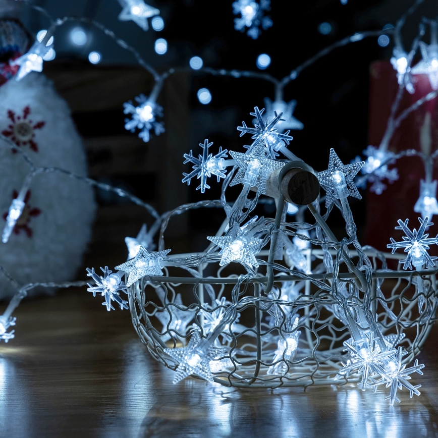 Aigostar - LED vanjske božićne lampice 25xLED/8 funkcija 3xAA 2,5 m IP44 hladno bijela