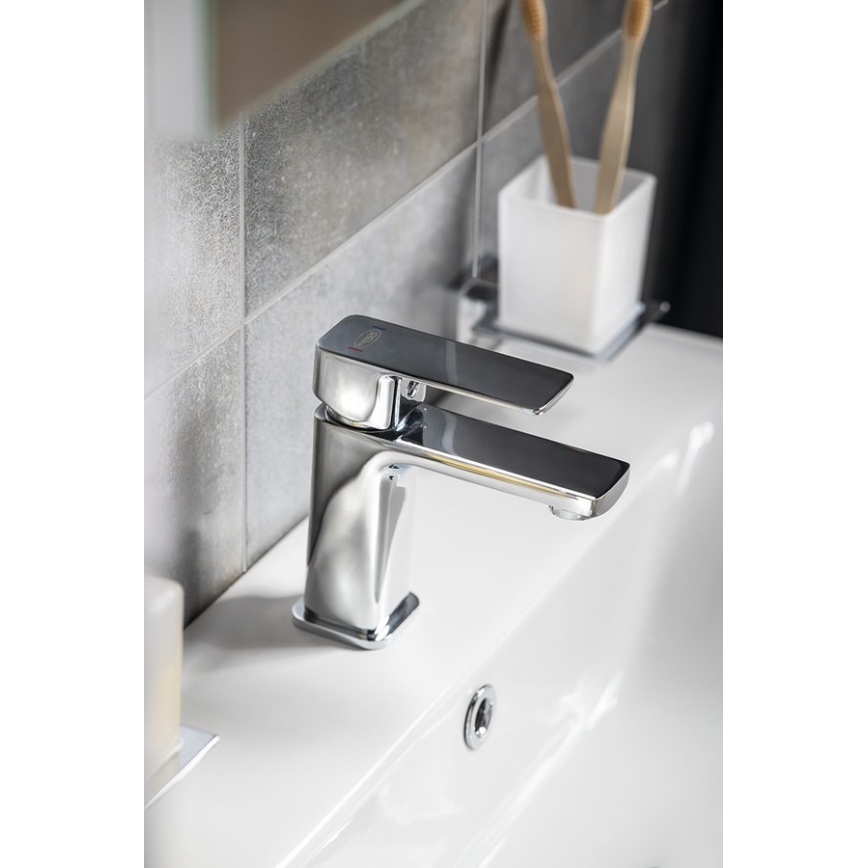 Aqualine - Miješalica za umivaonik FACTOR sjajni krom