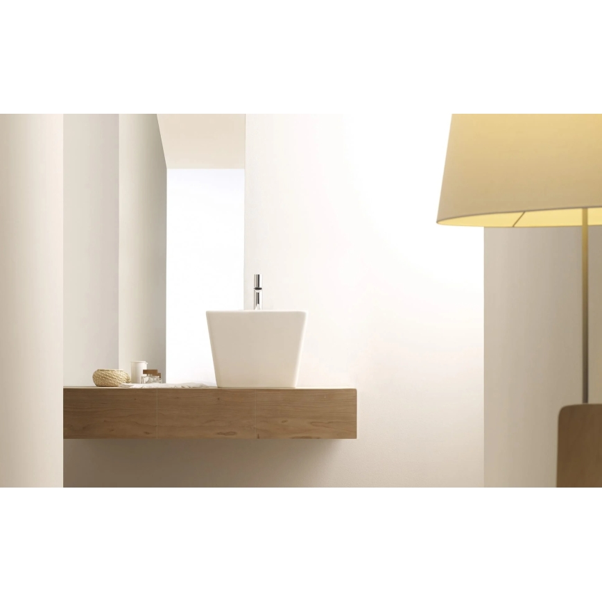 Bathco 4059 - Umivaonik za ugradnju na radnu ploču GENOVA 42x42 cm porculan/bijela