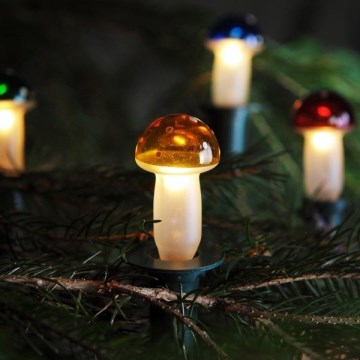 Božićni niz TOADSTOOL 12xE10 10,7m topla bijela, Proizvedeno u Češkoj