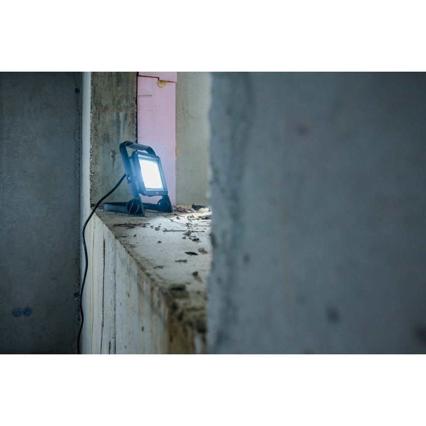 Brennenstuhl - LED prenosni radni reflektor s mogućnošću prigušivanja sa stalkom LED/50W/230V 6500K IP65