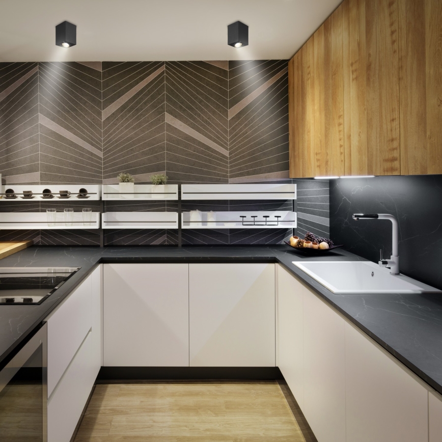 Brilagi - LED RGBW točkasto svjetlo s mogućnošću prigušivanja MIA 1xGU10/4,8W/230V 3000K 100x80 mm crna + daljinski upravljač