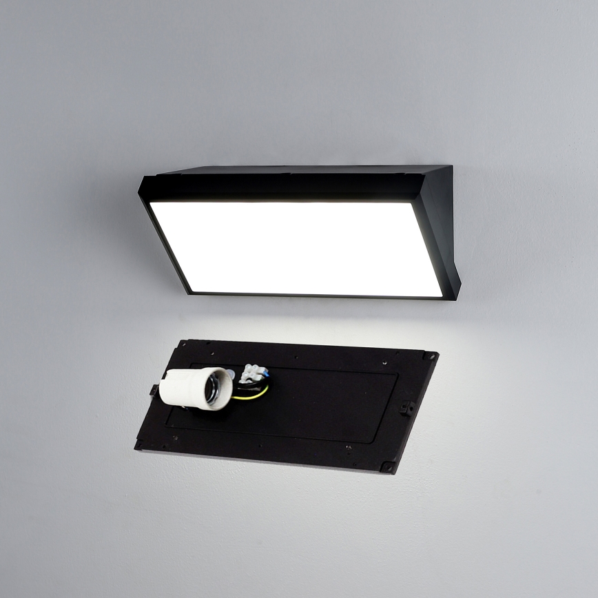 Brilagi - LED RGBW prigušivo vanjsko zidno svjetlo TRIANGLE 1xE27/9W/230V 2700-6500K IP65 crno