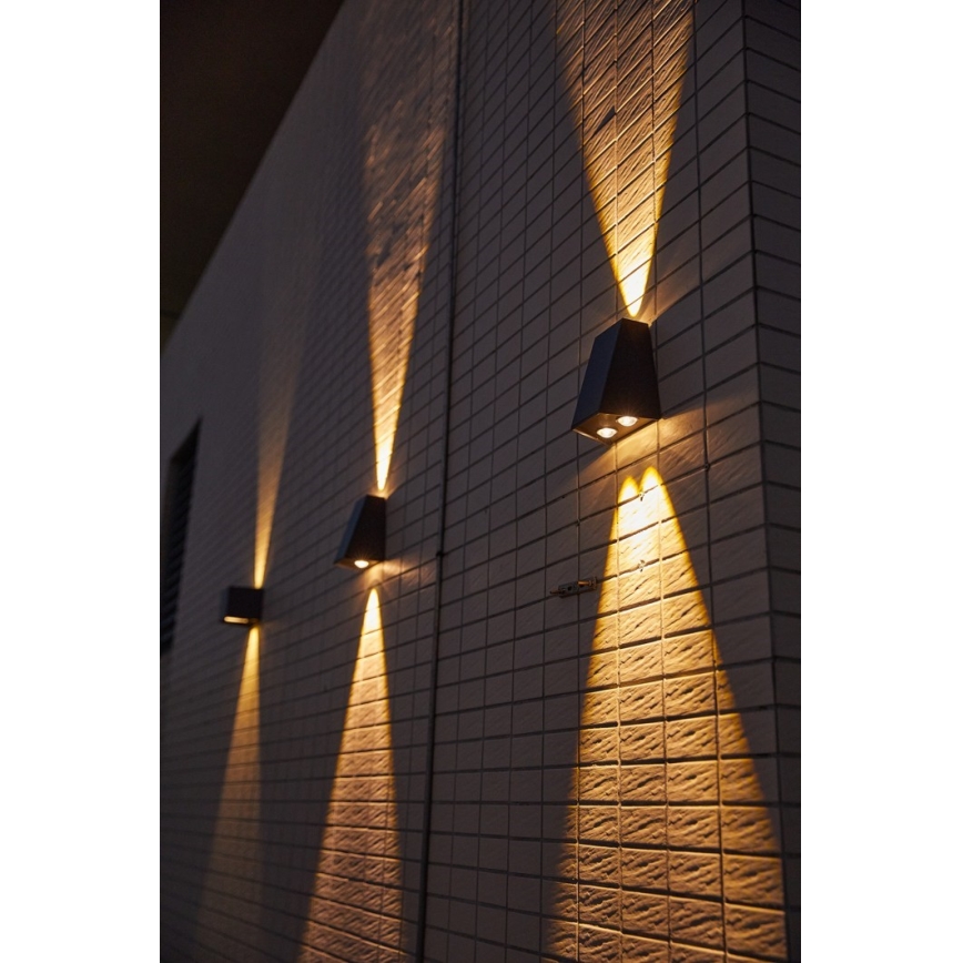 Brilagi - LED Solarna zidna svjetiljka PYRAMID LED/2W/3,2V 1300 mAh IP54