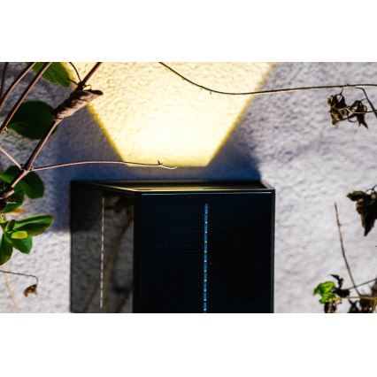 Brilagi - LED Solarna zidna svjetiljka sa senzorom SOLAR CUBE LED/2W/3,2V 1300 mAh IP54