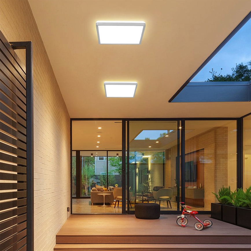 Brilagi - LED kupaonsko stropno svjetlo ULTRA SLIM LED/24W/230V 42x42 cm srebrno IP54