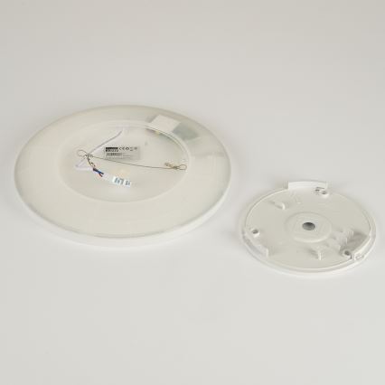 Brilagi - LED Stropna svjetiljka za kupaonicu ULTRA SLIM LED/12W/230V pr. 22,5 cm bijela IP54