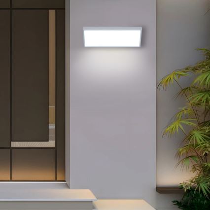 Brilagi - LED vanjsko zidno svjetlo s senzorom TRIANGLE LED/42W/230V bijela IP65