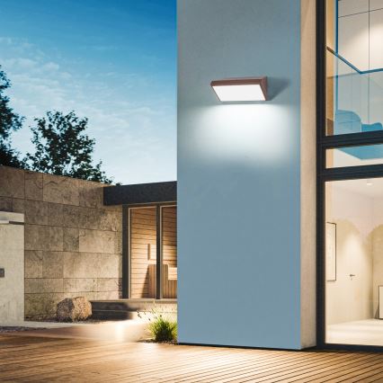 Brilagi - LED vanjsko zidno svjetlo sa senzorom TRIANGLE LED/20W/230V smeđe IP65