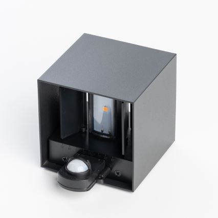 BRILAGI - LED vanjsko zidno svjetlo sa senzorom CUBE LED/6W/230V crna IP65