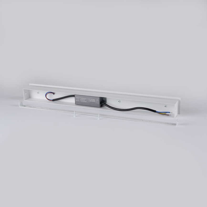 Brilagi - LED vanjsko zidno svjetlo LINEAR LED/8W/230V 3000K IP65 30 cm bijela CRI 90