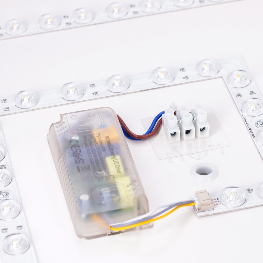 Brilagi - LED stropno svjetlo s prigušivanjem PILANA LED/48W/230V 3000-6500K hrast/crna 42x42 cm + daljinski upravljač