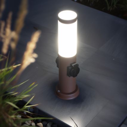 Brilagi - Vanjska lampa s 2 SCHUKO utičnicama NOVA 1xE27/15W/230V 40 cm IP44 smeđa