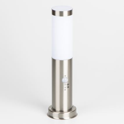 Brilagi - Vanjska lampa s senzorom NOVA 1xE27/15W/230V 40 cm IP44 matirani krom