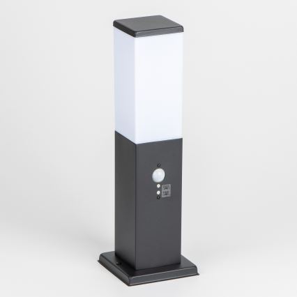 Brilagi - Vanjska lampa sa senzorom NOVA 1x E27/15W/230V, 40 cm, IP44, crna