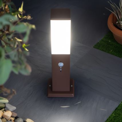 Brilagi - Vanjska lampa sa senzorom NOVA 1xE27/15W/230V 40 cm IP44 smeđa