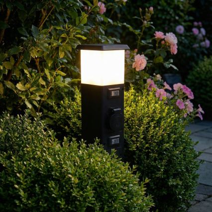 Brilagi - Vanjska svjetiljka s 2 SCHUKO utičnicama, 1xE14/15W/230V, IP44, crna