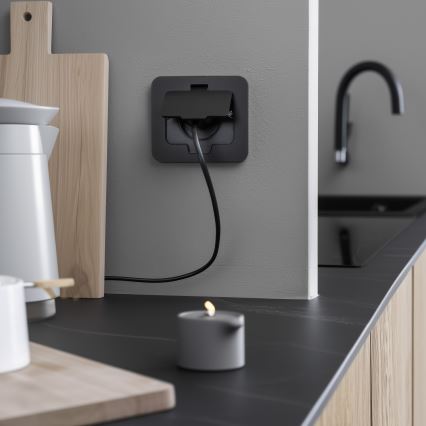 Brilagi - Vanjska ugradna podna utičnica IP55, crna, pravokutna