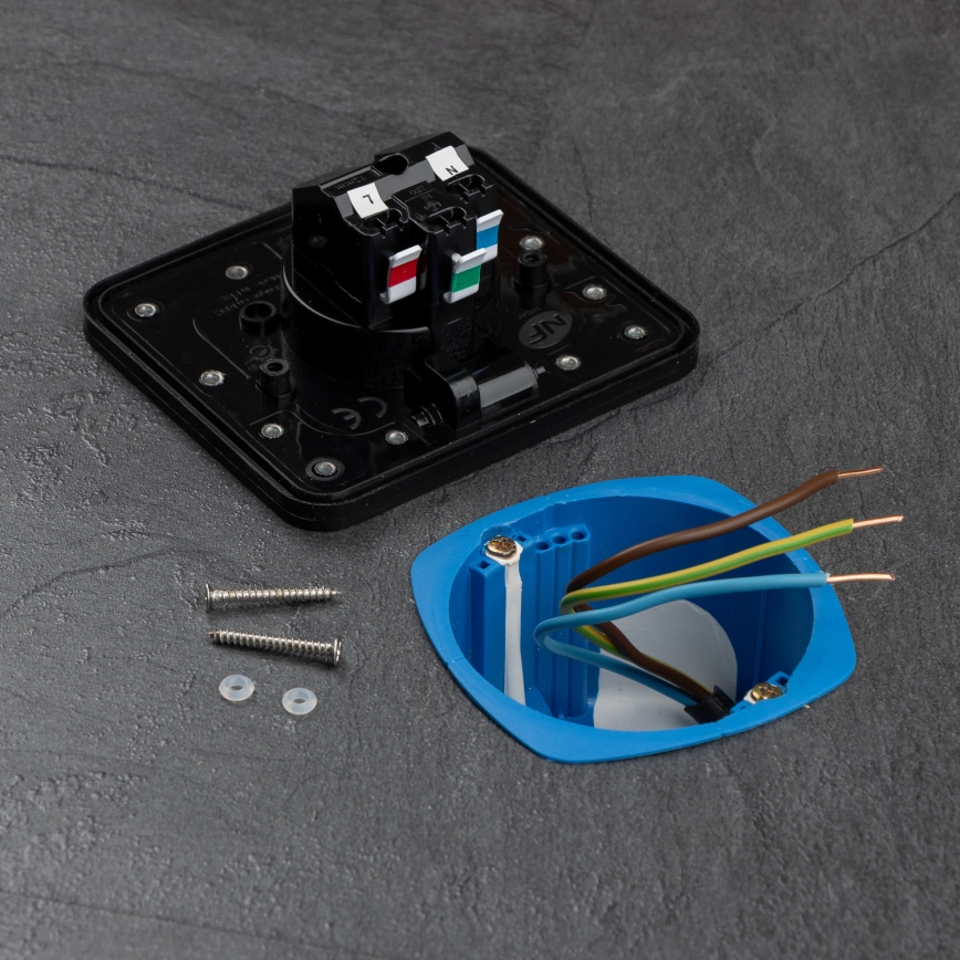 Brilagi - Vanjska ugradna podna utičnica IP55, crna, pravokutna