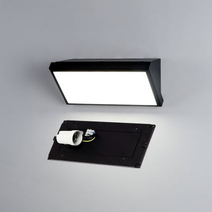 Brilagi - Vanjska zidna svjetiljka TRIANGLE 1xE27/60W/230V crna IP65