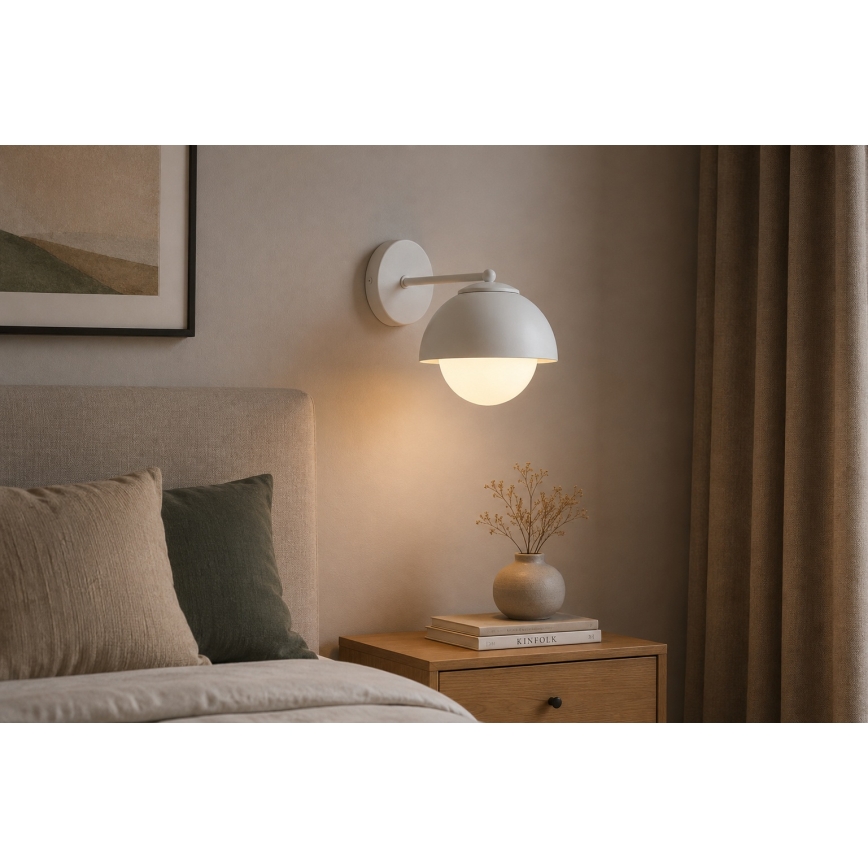 BRILAGI - Zidna lampa COSMO 1xE27/60W/230V bijela