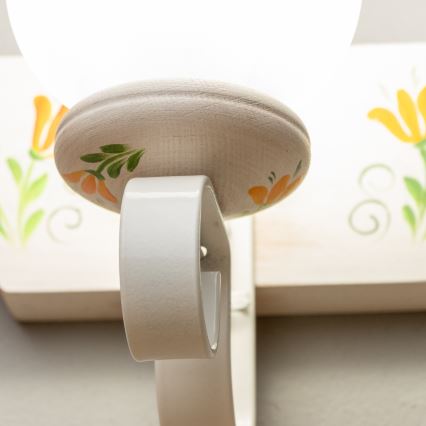 Brilagi - Zidna svjetiljka QUEEN 1xE14/40W/230V bukva/krem