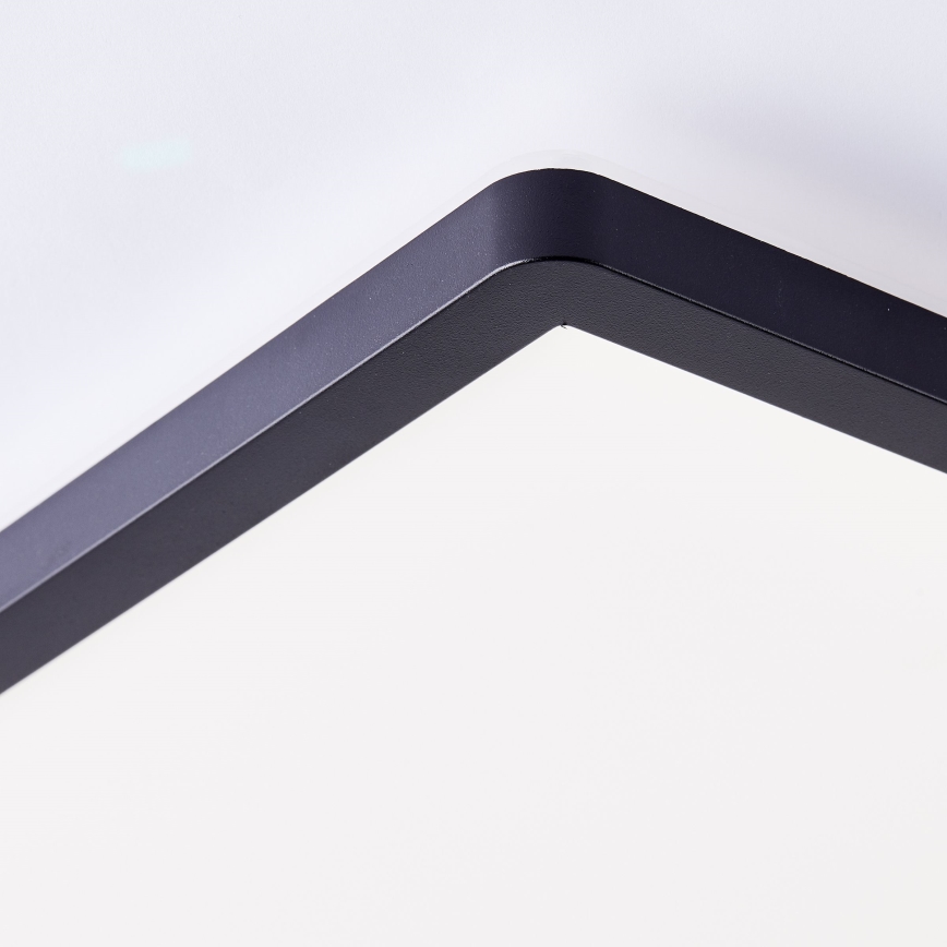 Brilliant - LED stropna svjetiljka MILTON LED/18W/230V 29,3x29,3 cm crna