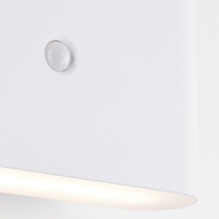 Brilliant - LED Vanjska punjiva zidna svjetiljka sa senzorom XINO LED/3W/5V IP44 bijela