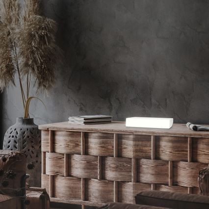 Brilo - LED RGBW stolna lampa s prigušivanjem LED/9W/230V 3000-6500K Wi-Fi Tuya + daljinski upravljač