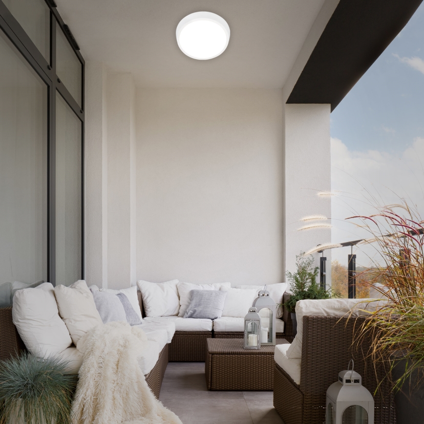 Briloner 3018-016 - LED Vanjska stropna svjetiljka HAGEN LED/24W/230V 4000K IP44 bijela