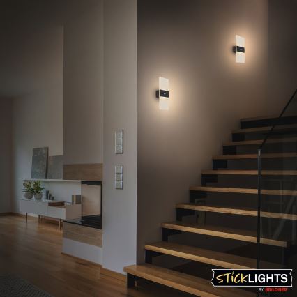 Briloner 3888015 - LED punjiva zidna svjetiljka s senzorom pokreta i sumraka AURA LED/2,5W/5V 1800 mAh crna