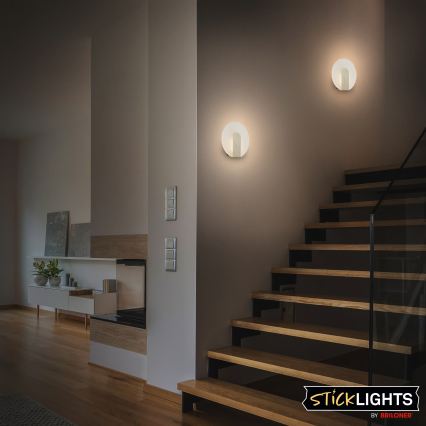 Briloner 3889012 - LED punjivo zidno svjetlo s detektorom pokreta i sumraka TARO LED/2,5W/5V 1800 mAh matni krom