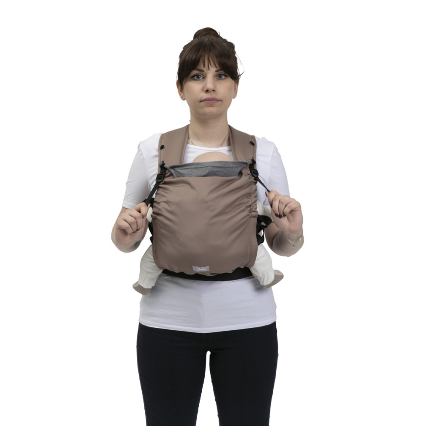 Chicco - Dječji nosiljka SKIN FIT smeđa
