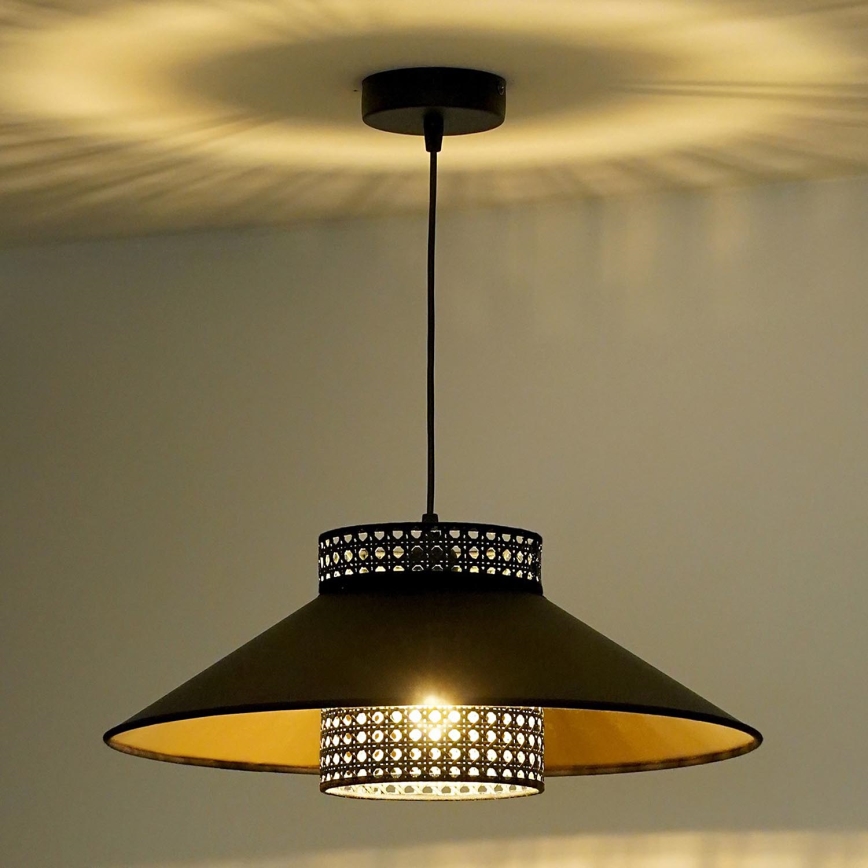 Duolla - Luster na sajli RIO RATTAN 1xE27/15W/230V pr. 45 cm crna/zlatna