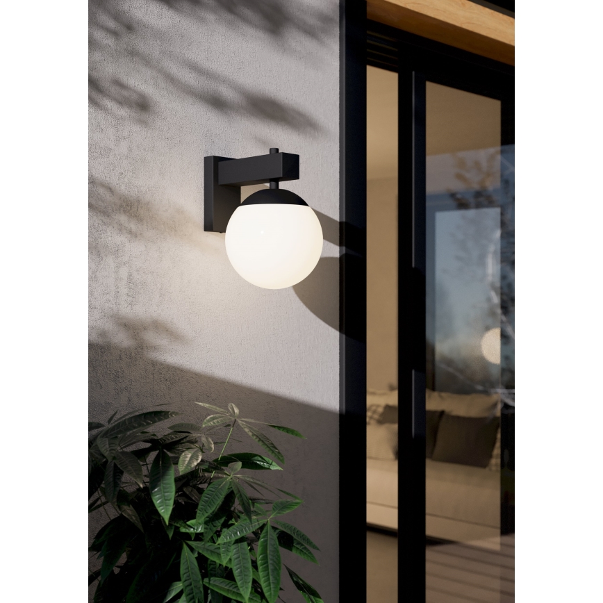 Eglo - Vanjska zidna svjetiljka 1xE27/40W/230V crna IP44