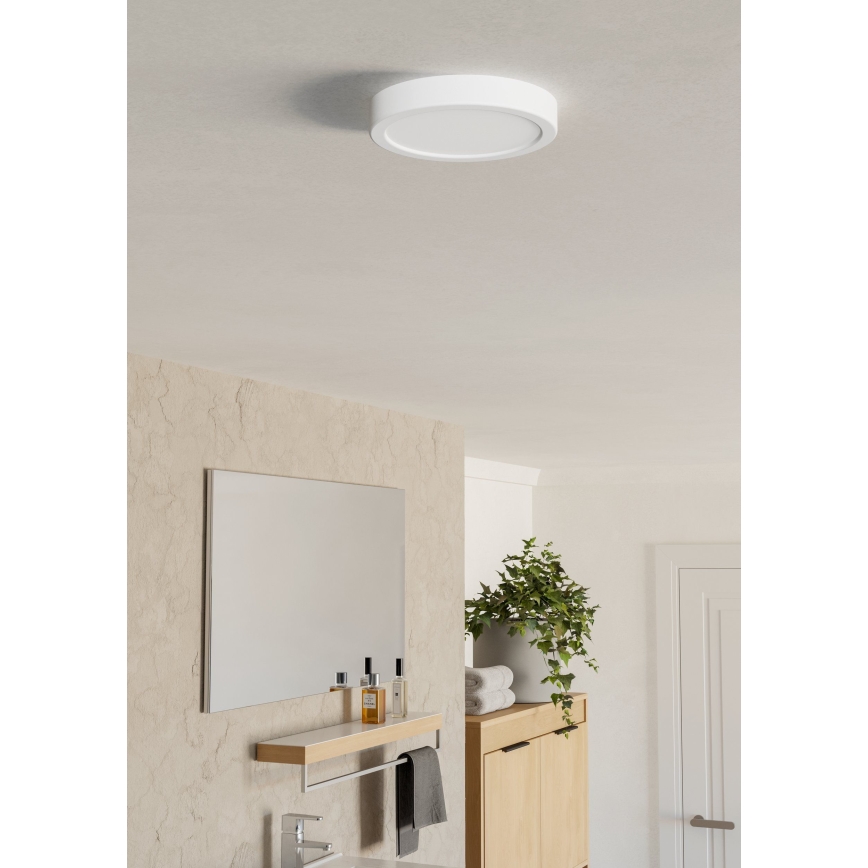 Eglo - LED kupaonsko stropno svjetlo LED/7,5W/230V Ø 16,6 cm IP44 bijela