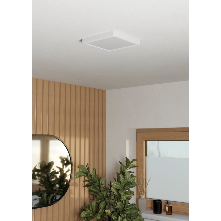 Eglo - LED stropno svjetlo za kupaonicu LED/10,5W/230V 2700/4000/6500K 22x22 cm IP44 bijelo