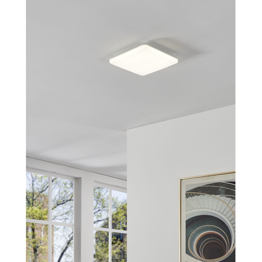Eglo - LED stropna svjetiljka za kupaonicu LED/20W/230V 2700/4000/6500K 31x31 cm IP54 bijela