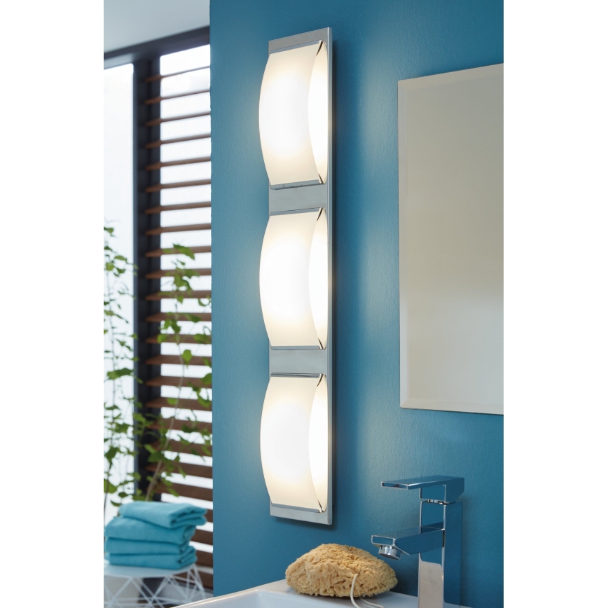 Eglo - LED stropna svjetiljka za kupaonicu 3xLED/5,4W/230V IP44