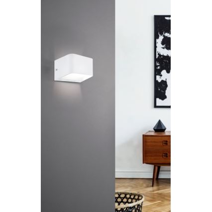Eglo - LED Zidna svjetiljka LED/6W/230V 3000K bijela