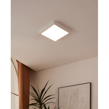 Eglo - LED prigušivo kupaonsko stropno svjetlo LED/19,5W/230V 2700-6500K IP44 ZigBee 28,5x28,5 cm