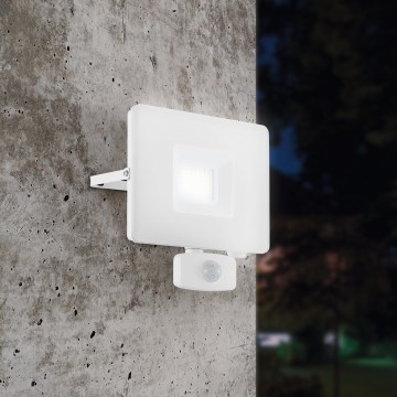 Eglo - LED reflektor s senzorom LED/30W/230V IP44