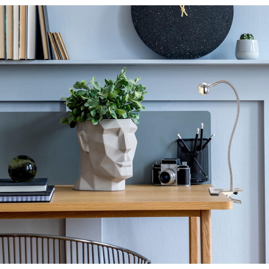 Globo - fleksibilna LED lampica s kopčom LED/3W/230V matni krom