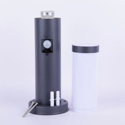 Globo - Vanjska svjetiljka sa senzorom 1xE27/15W/230V 45 cm IP44