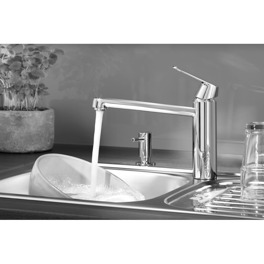 GROHE 30193000 - Kuhinjska slavina EUROSMART COSMOPOLITAN, sjajni krom
