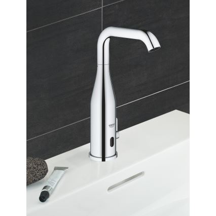 GROHE 36445000 - Infra elektronička umivaonička slavina ESSENCE E sjajni krom